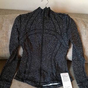 Lululemon Define Jacket Size 6 color white/black